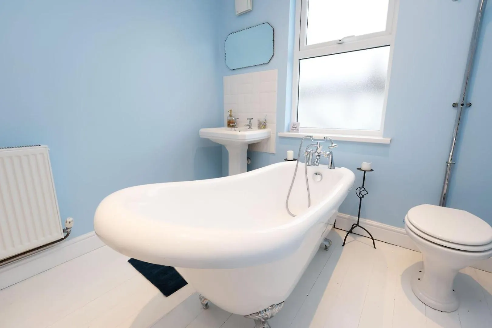 Apartment Spacious 2-Bed Cardiff Haven With Luxe Touches United Kingdom
