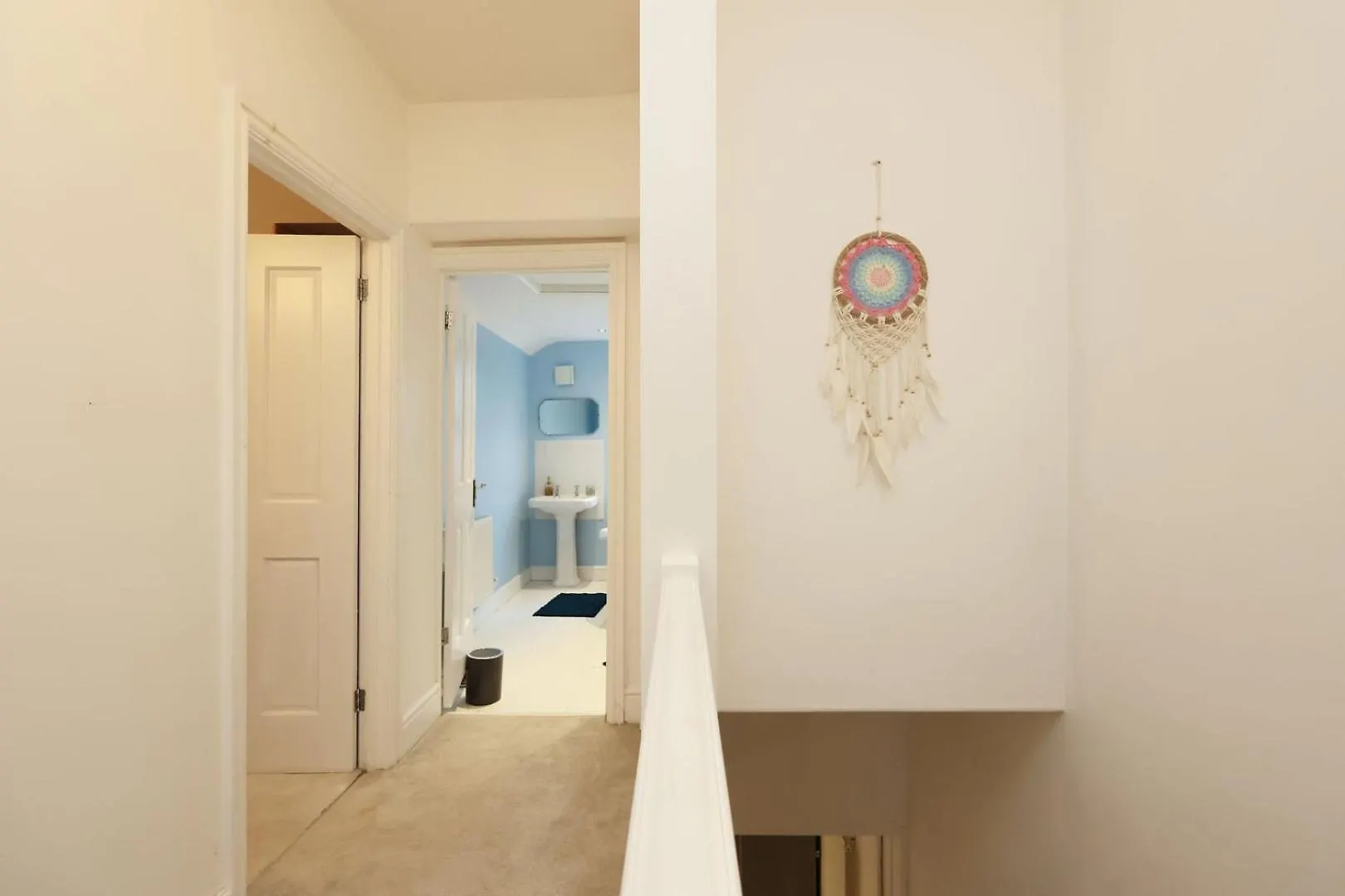 Spacious 2-Bed Cardiff Haven With Luxe Touches 0*,  United Kingdom