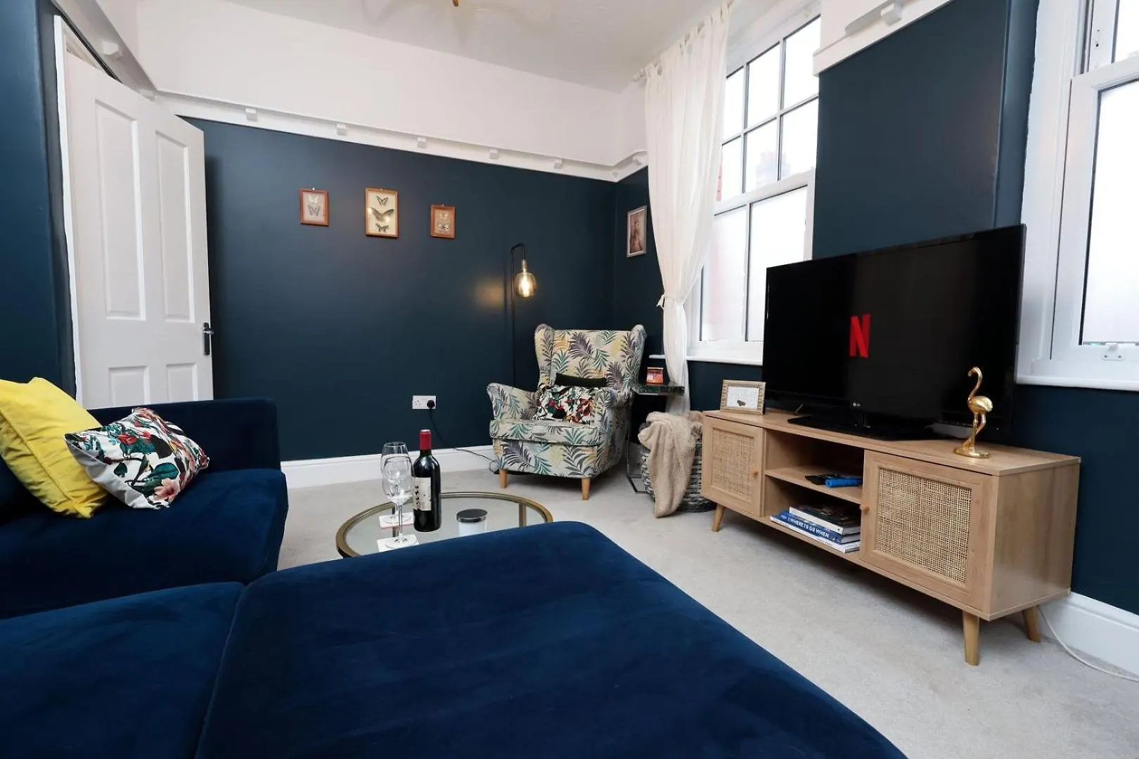 Apartment Spacious 2-Bed Cardiff Haven With Luxe Touches