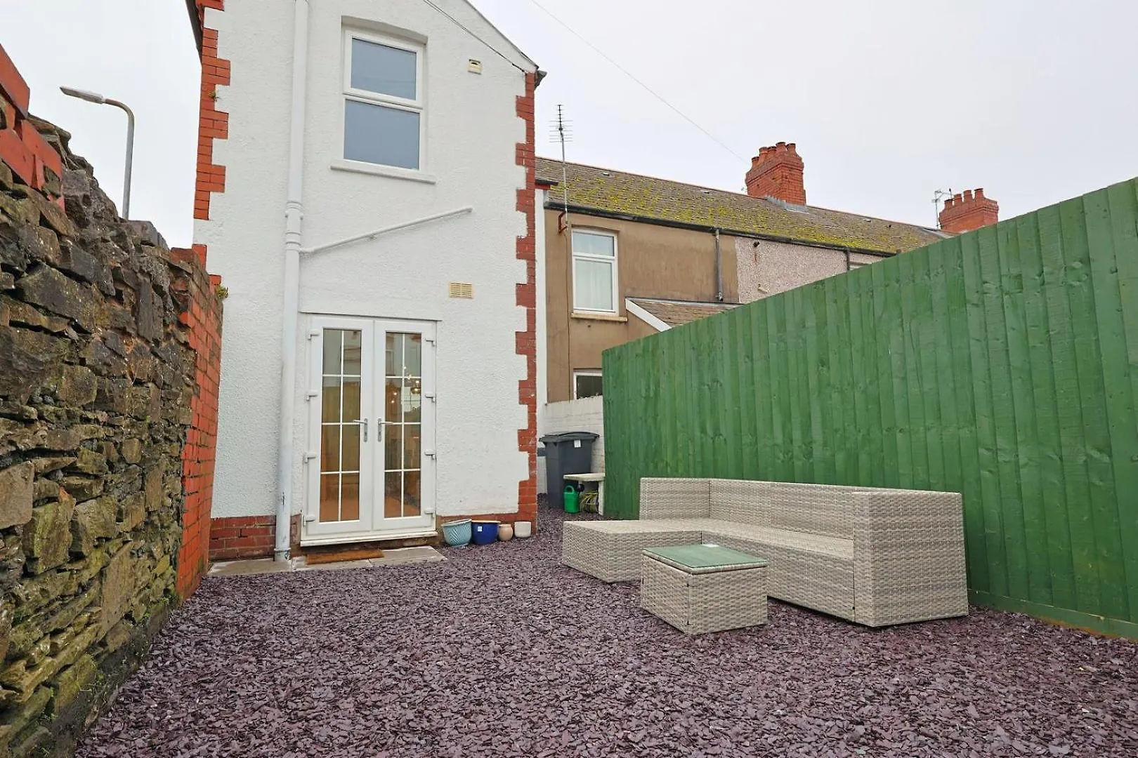 Apartment Spacious 2-Bed Cardiff Haven With Luxe Touches