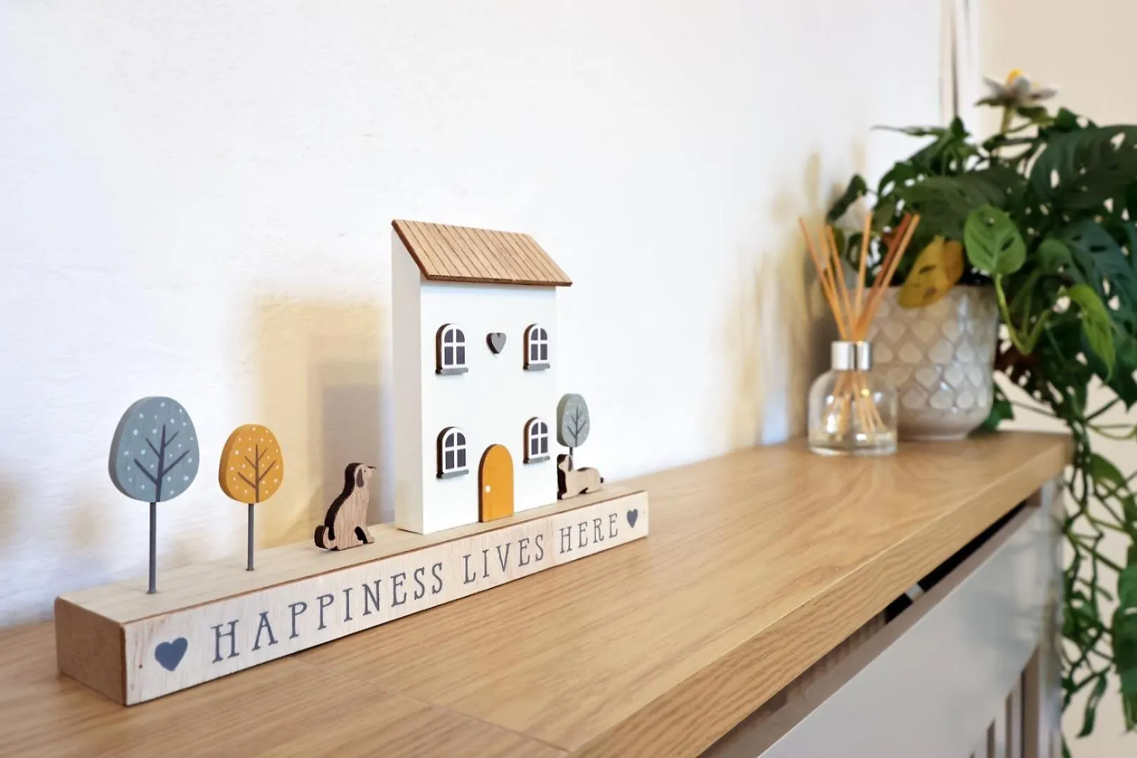Apartment Spacious 2-Bed Cardiff Haven With Luxe Touches